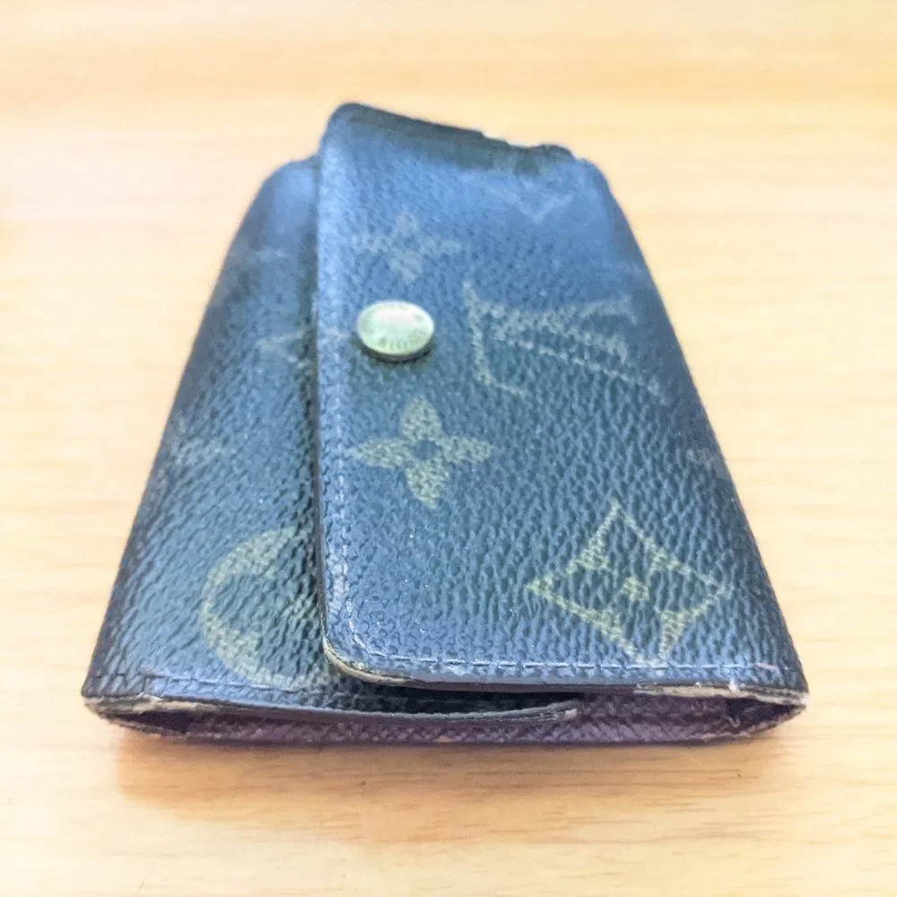Louis Vuitton Monogram Key Holder/Wallet #706💥PRICE DROP💥